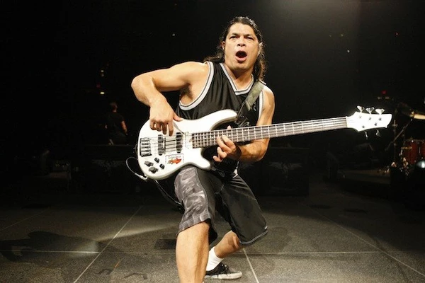 Robert Trujillo Basis Metallica Ungkap Alasan Jarang Terlibat Penggarapan Lagu