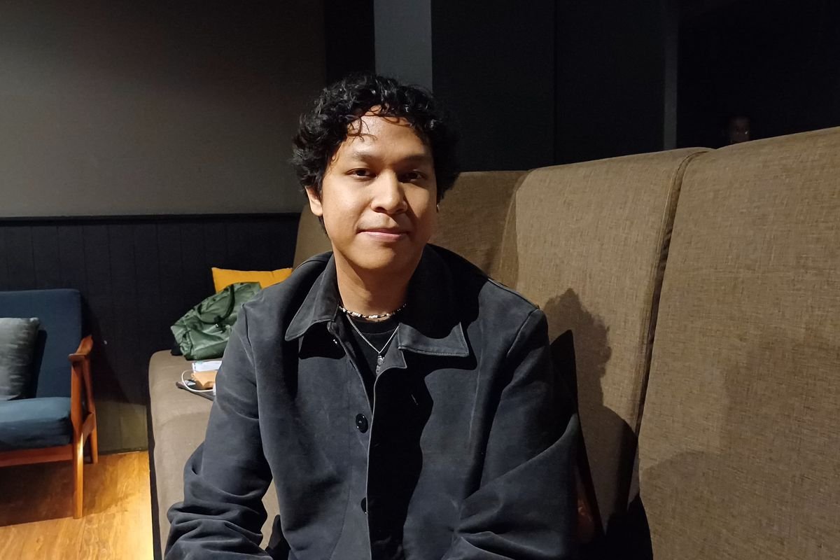 Hindia: Perjalanan Musikal dan Eksplorasi Jiwa Lewat Lirik