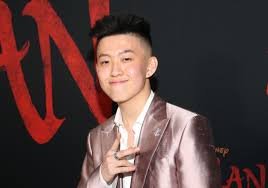 Rich Brian: Perjalanan Musik dari Viral ke Internasional