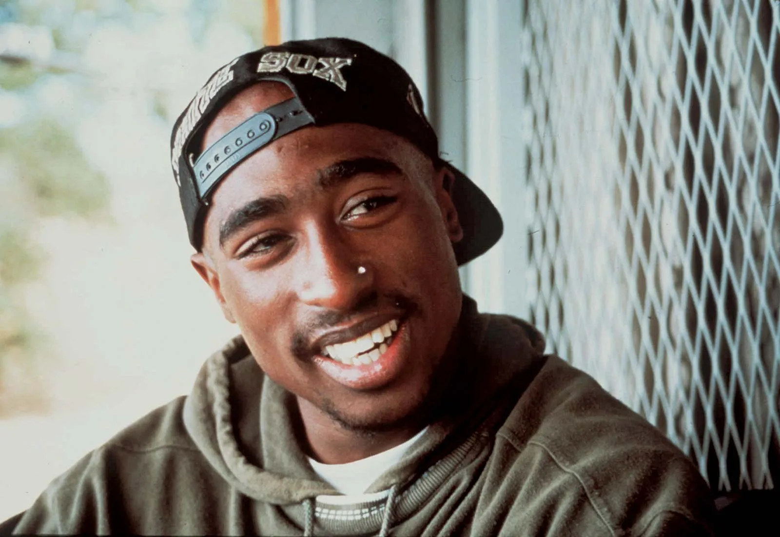 Tupac Shakur: Ikon Hip Hop dan Legenda Sejati